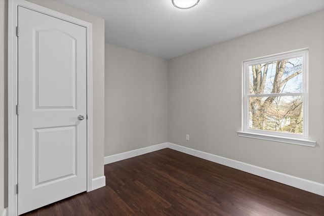 860 Berry Street NE, Cleveland, TN 37311