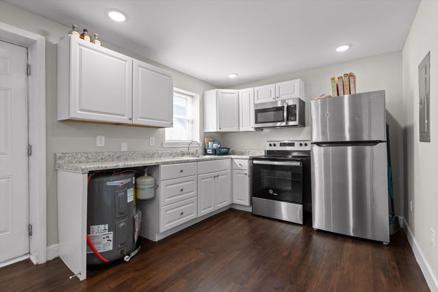 860 Berry Street NE, Cleveland, TN 37311