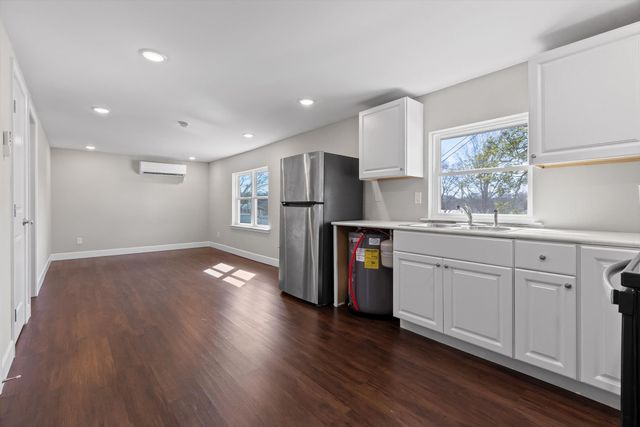 860 Berry Street NE, Cleveland, TN 37311