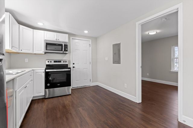 860 Berry Street NE, Cleveland, TN 37311