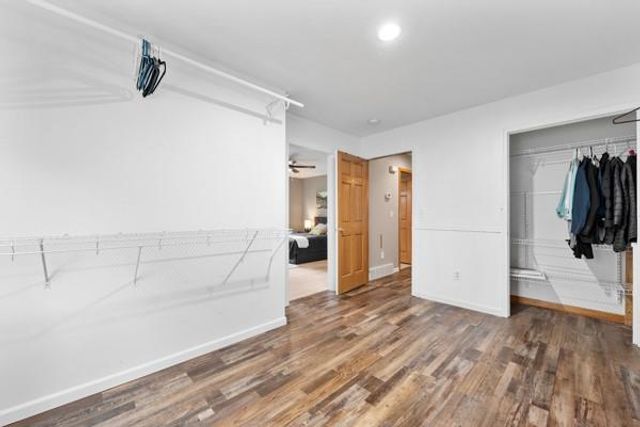 1652 950th Street, Eau Claire, WI 54701