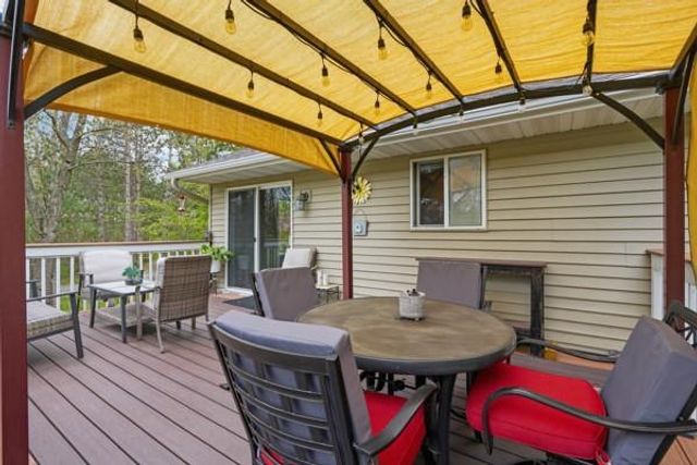 1652 950th Street, Eau Claire, WI 54701