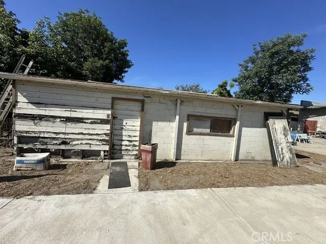 141 S Covina, La Puente, CA 91746
