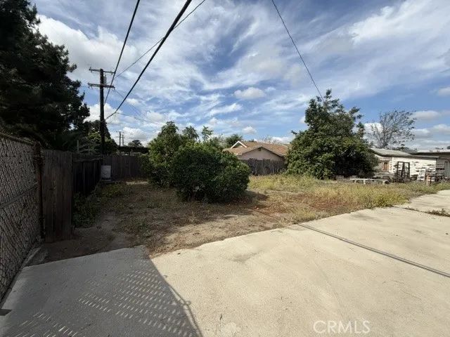 141 S Covina, La Puente, CA 91746