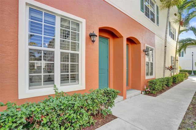 159 SW 7th Court, Pompano Beach, FL 33060