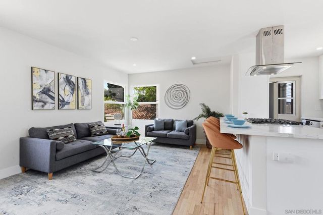 614 4th Street, Coronado, CA 92118