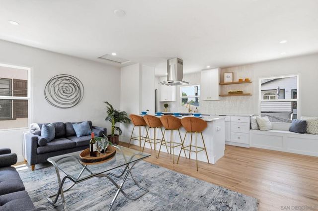 614 4th Street, Coronado, CA 92118