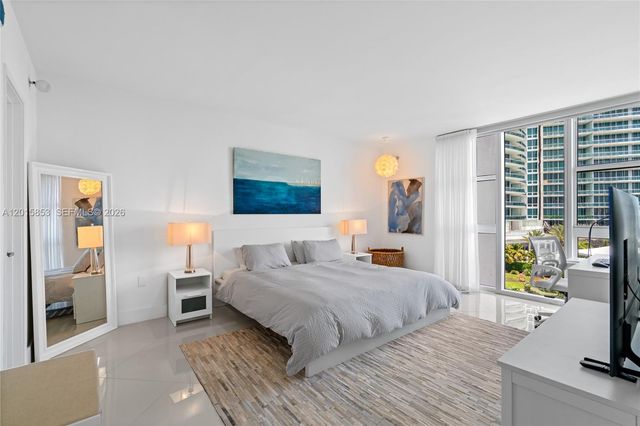 10275 Collins Ave 509, Bal Harbour, FL 33154