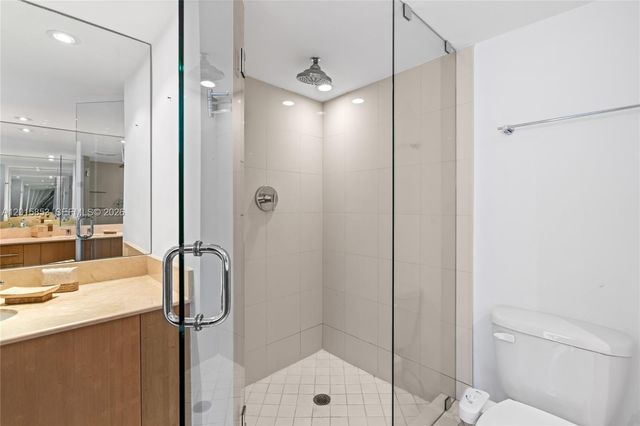 10275 Collins Ave 509, Bal Harbour, FL 33154