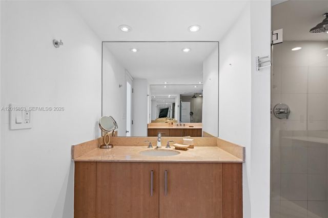 10275 Collins Ave 509, Bal Harbour, FL 33154