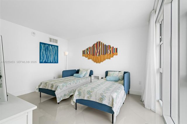 10275 Collins Ave 509, Bal Harbour, FL 33154