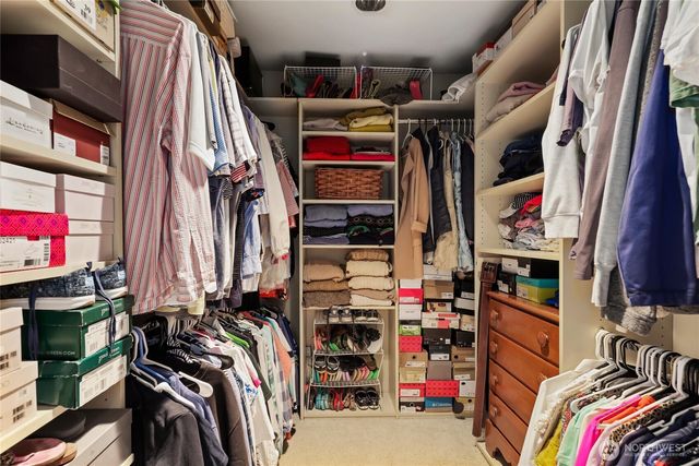 10535 NE 53rd Street, Kirkland, WA 98033