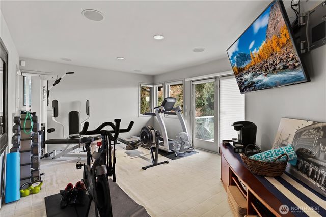 10535 NE 53rd Street, Kirkland, WA 98033