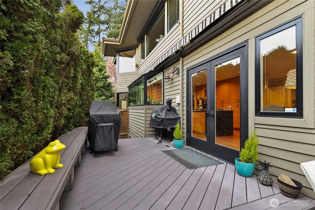 10535 NE 53rd Street, Kirkland, WA 98033