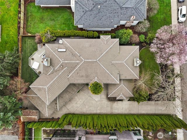 10535 NE 53rd Street, Kirkland, WA 98033