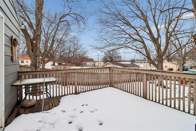 706 N Howard Street, Indianola, IA 50125