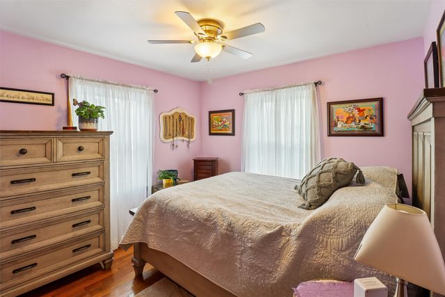 706 N Howard Street, Indianola, IA 50125