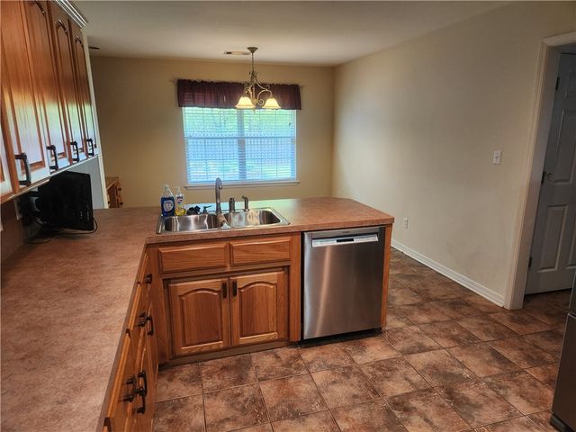109 Peachtree, Clarksville, AR 72830