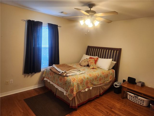 109 Peachtree, Clarksville, AR 72830