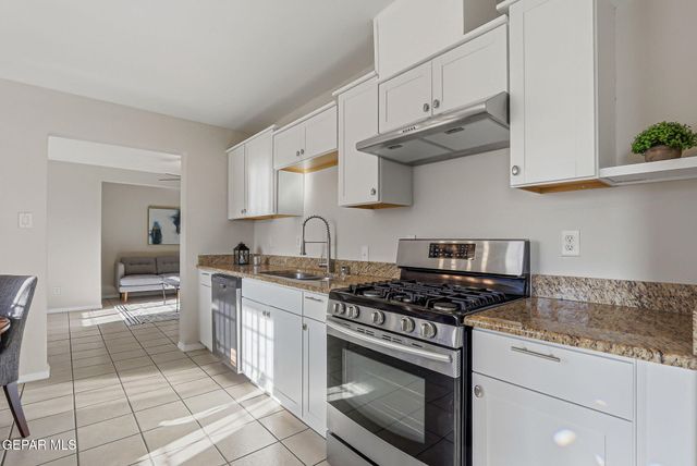 10216 SHENANDOAH Street, El Paso, TX 79924