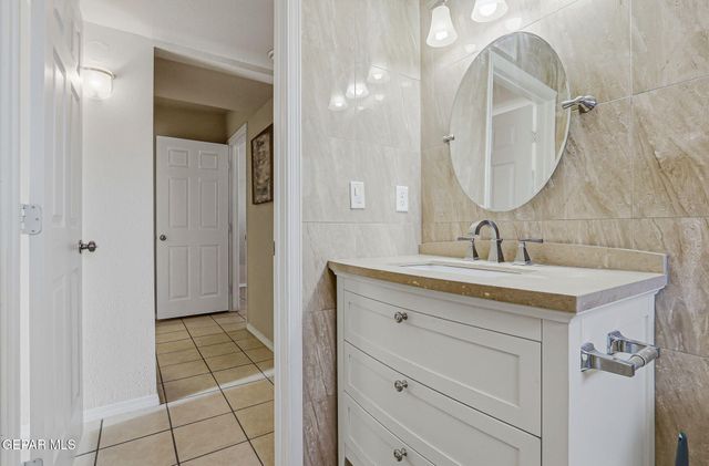 10216 SHENANDOAH Street, El Paso, TX 79924