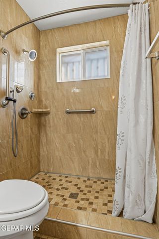 10216 SHENANDOAH Street, El Paso, TX 79924