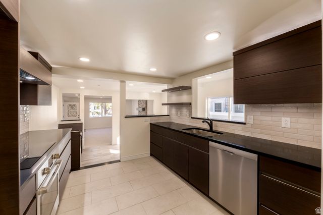 4658 S BOX ELDER ST, Murray, UT 84107