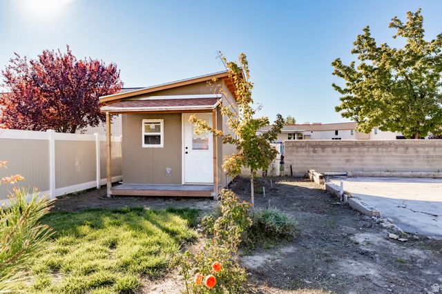 4658 S BOX ELDER ST, Murray, UT 84107