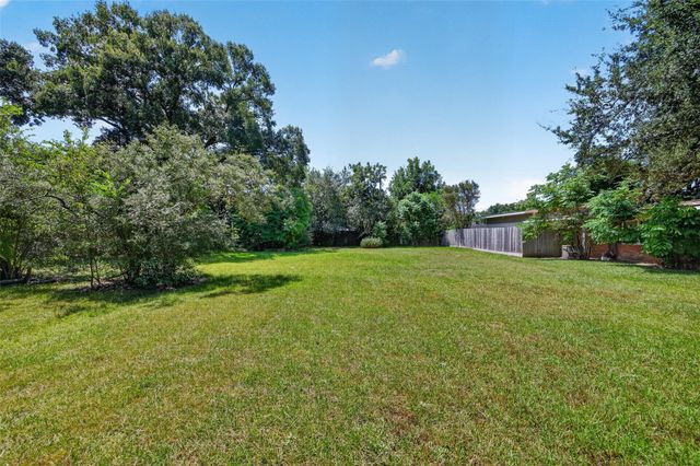 5639 W Bellfort Avenue, Houston, TX 77035