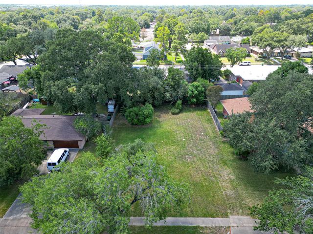 5639 W Bellfort Avenue, Houston, TX 77035