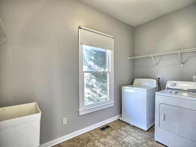 975 Odessa Drive NW, Atlanta, GA 30318