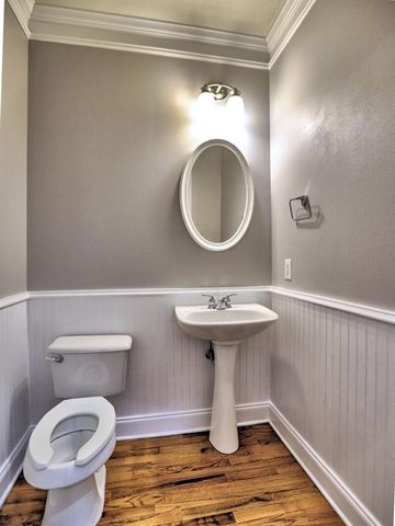 975 Odessa Drive NW, Atlanta, GA 30318