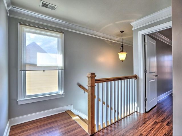 975 Odessa Drive NW, Atlanta, GA 30318