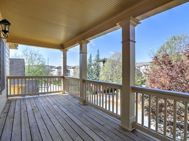 975 Odessa Drive NW, Atlanta, GA 30318