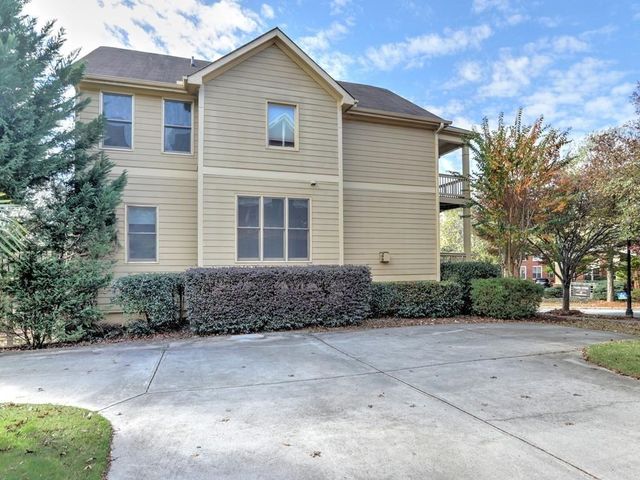 975 Odessa Drive NW, Atlanta, GA 30318