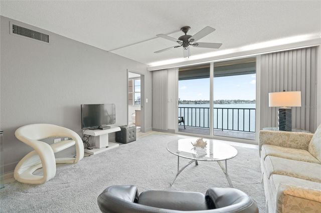 7910 SUN ISLAND DRIVE S 302, South Pasadena, FL 33707