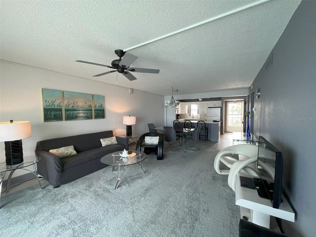 7910 SUN ISLAND DRIVE S 302, South Pasadena, FL 33707