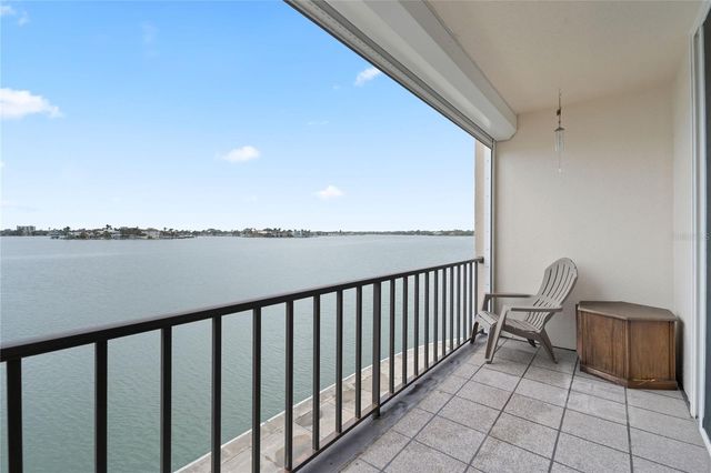 7910 SUN ISLAND DRIVE S 302, South Pasadena, FL 33707
