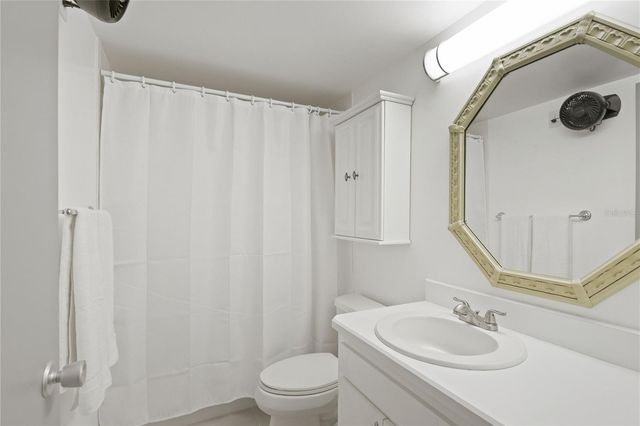7910 SUN ISLAND DRIVE S 302, South Pasadena, FL 33707