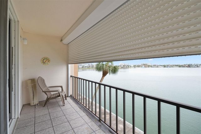 7910 SUN ISLAND DRIVE S 302, South Pasadena, FL 33707
