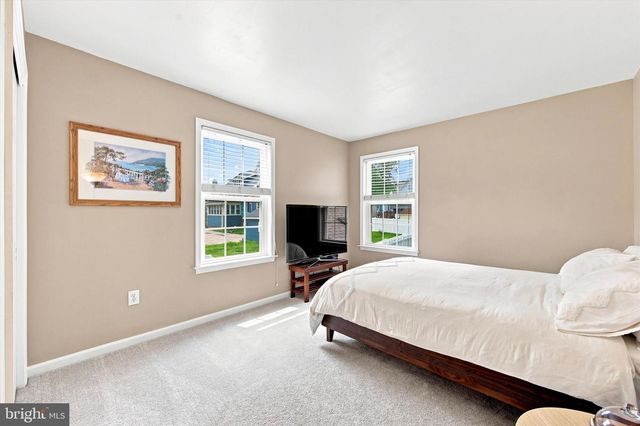 176 ASHLAND AVE, Secane, PA 19018