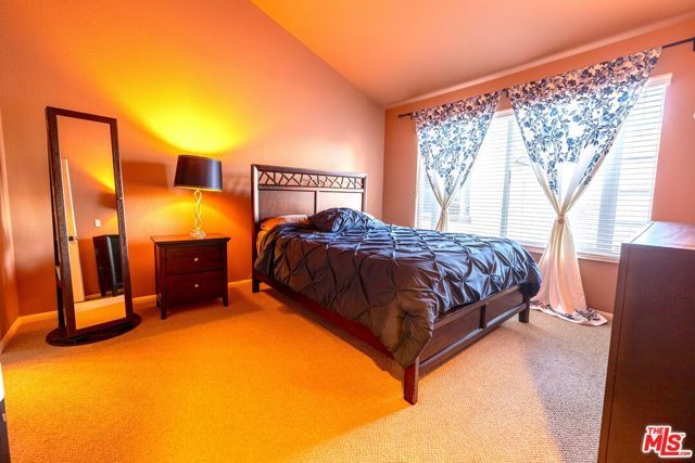 4600 Don Lorenzo Drive 4, Los Angeles, CA 90008