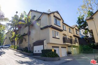 4600 Don Lorenzo Drive 4, Los Angeles, CA 90008