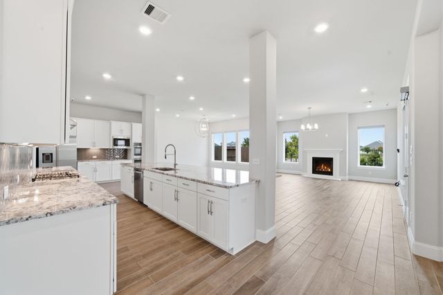 4227 Martin Ridge Drive, Manvel, TX 77578