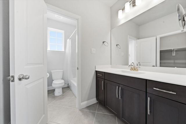 4227 Martin Ridge Drive, Manvel, TX 77578