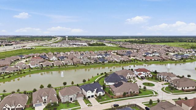 4227 Martin Ridge Drive, Manvel, TX 77578