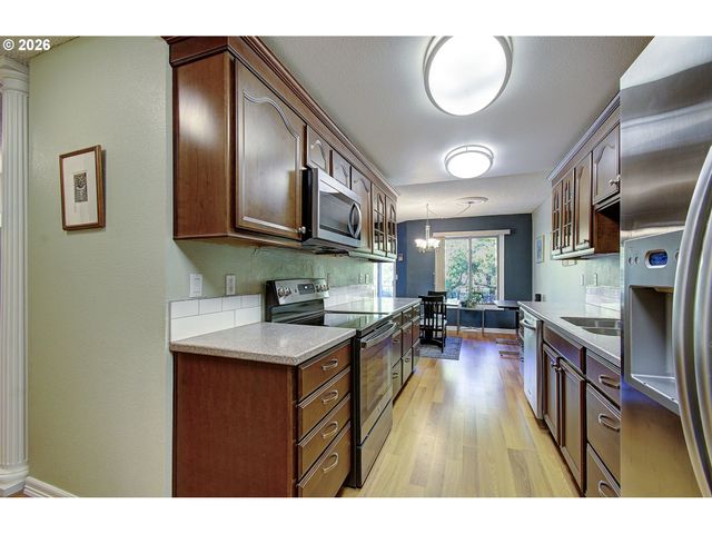 5585 E EVERGREEN Blvd 5302, Vancouver, WA 98661