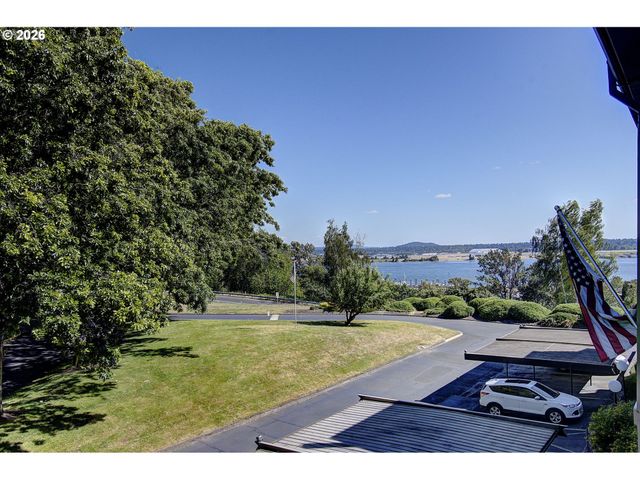 5585 E EVERGREEN Blvd 5302, Vancouver, WA 98661