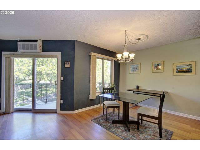 5585 E EVERGREEN Blvd 5302, Vancouver, WA 98661