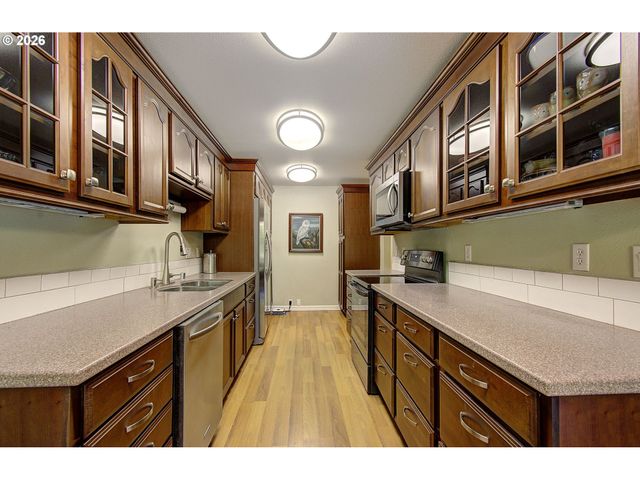 5585 E EVERGREEN Blvd 5302, Vancouver, WA 98661